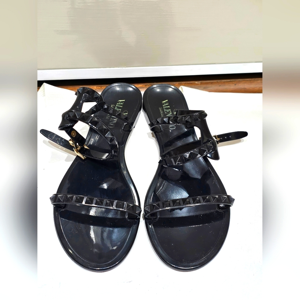 Valentino studded rubber sandal